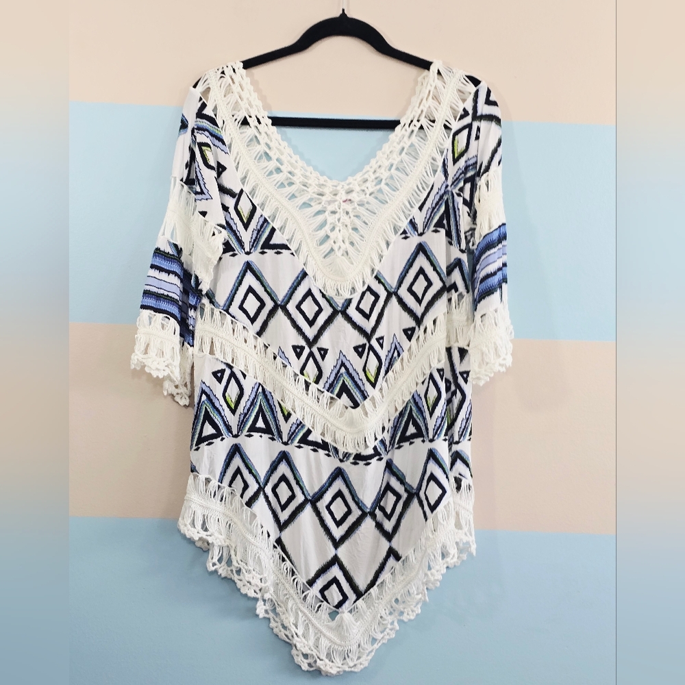 Boho Geometric Crochet Trim Cover-Up - White & Blue - Picture 3 of 8